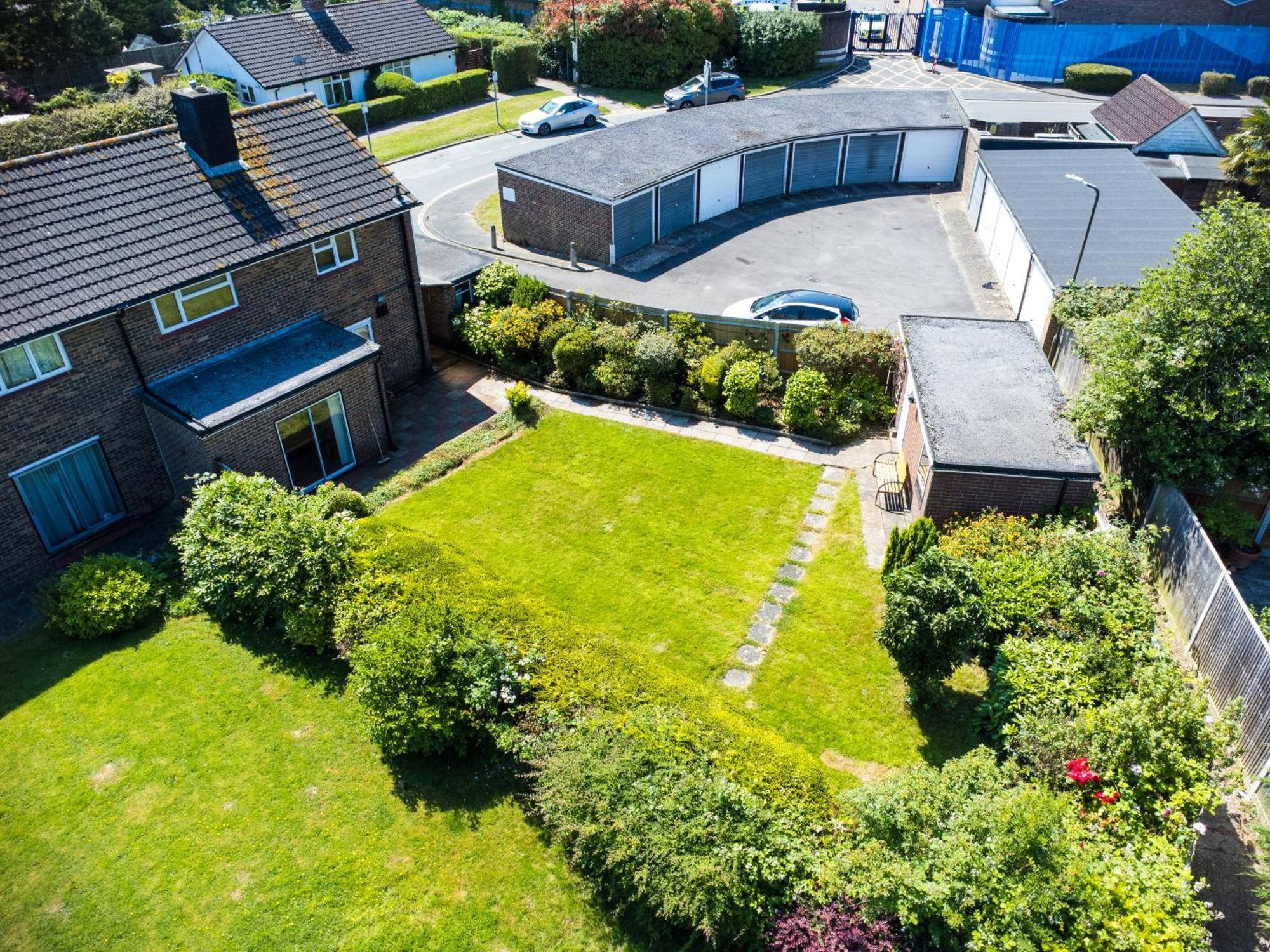 The Secret Garden - West Sussex Villa Crawley  Exterior photo